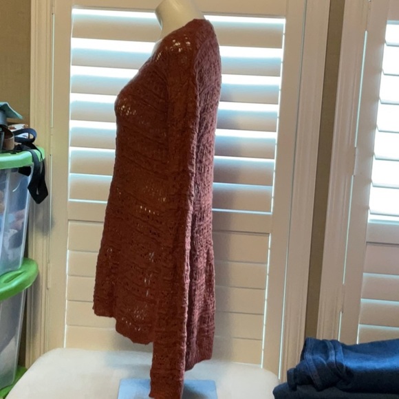 UNIONBAY Women's Rust Crew Neck Sweater - Picture 4 of 7